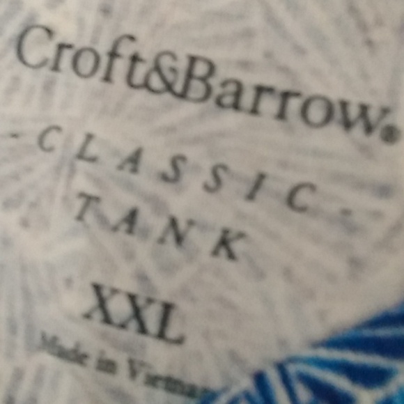 Tops - Picture 3 of 4